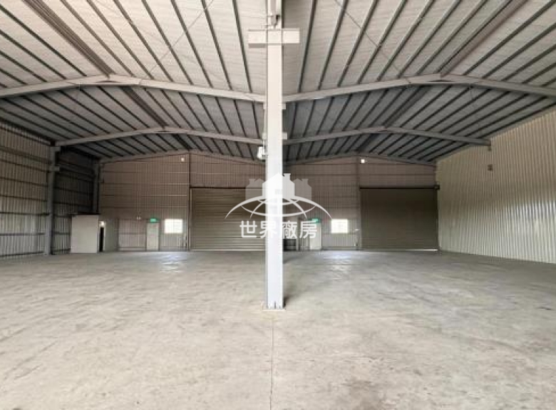 路竹交流道面寬型倉儲廠房
