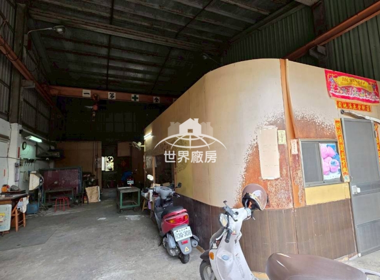 台南安南鬧區建地天車廠房稀有出售