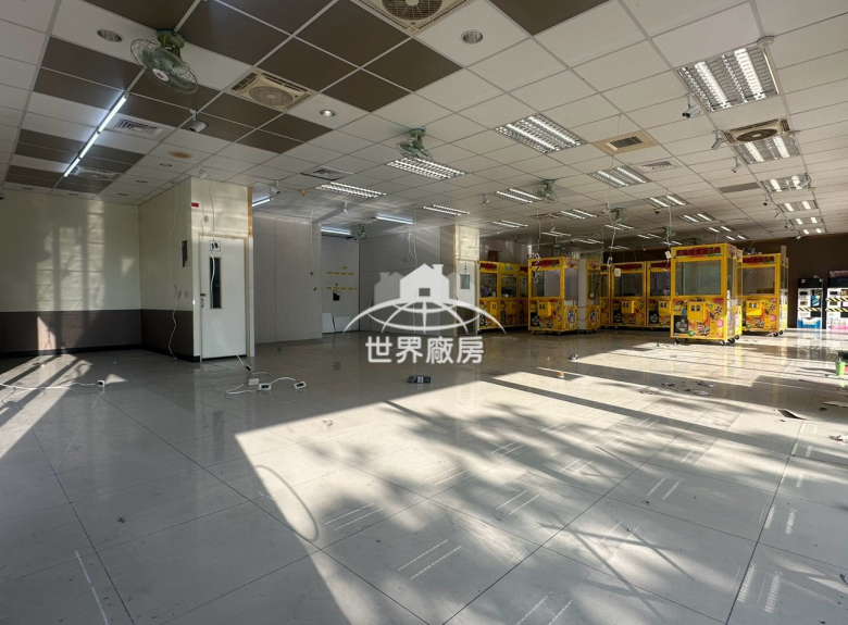 嘉義中埔超大面寬展示店面出租