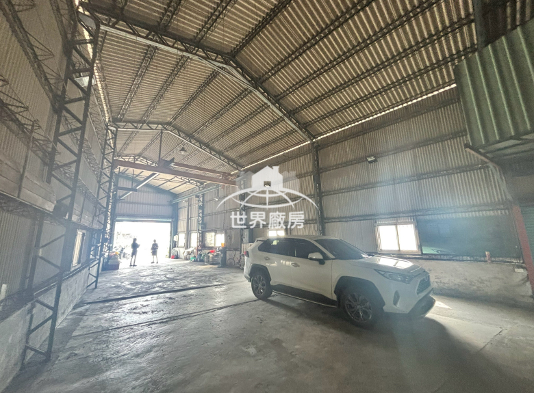 高雄岡山潭底路天車廠房出租